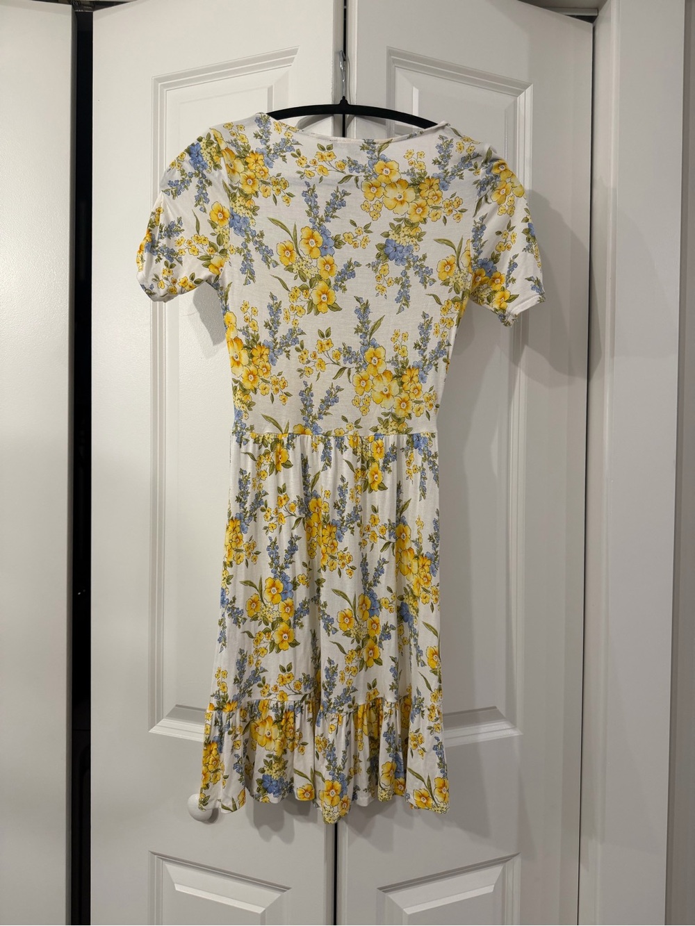 Forever 21 White Floral Midi Dress with Yellow & Blue Flowers